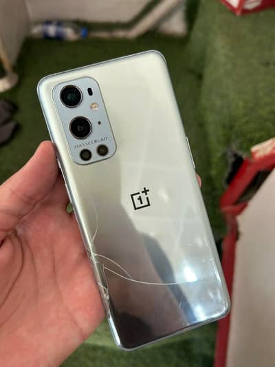 One Plus 9 Pro