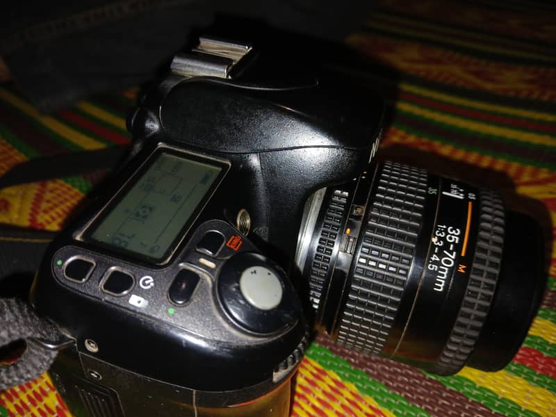 Nikon D80 3
