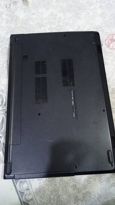Dell laptop core i. 3 2nd generation 8GB RAM 256 storage