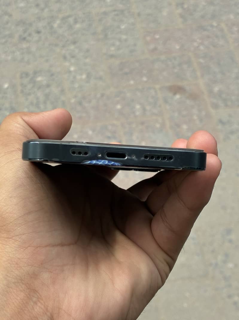 Apple iPhone 12 Pro 3