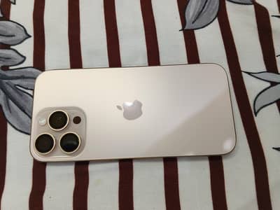 Apple iPhone 16 Pro Max jv
