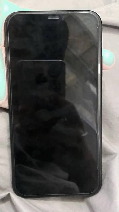 Apple iPhone XR NON PTA FACTORY UNLOCKED 128