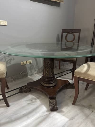 Dining table with 6 chairs