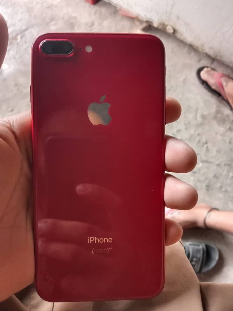 Apple iPhone 8 Plus 0