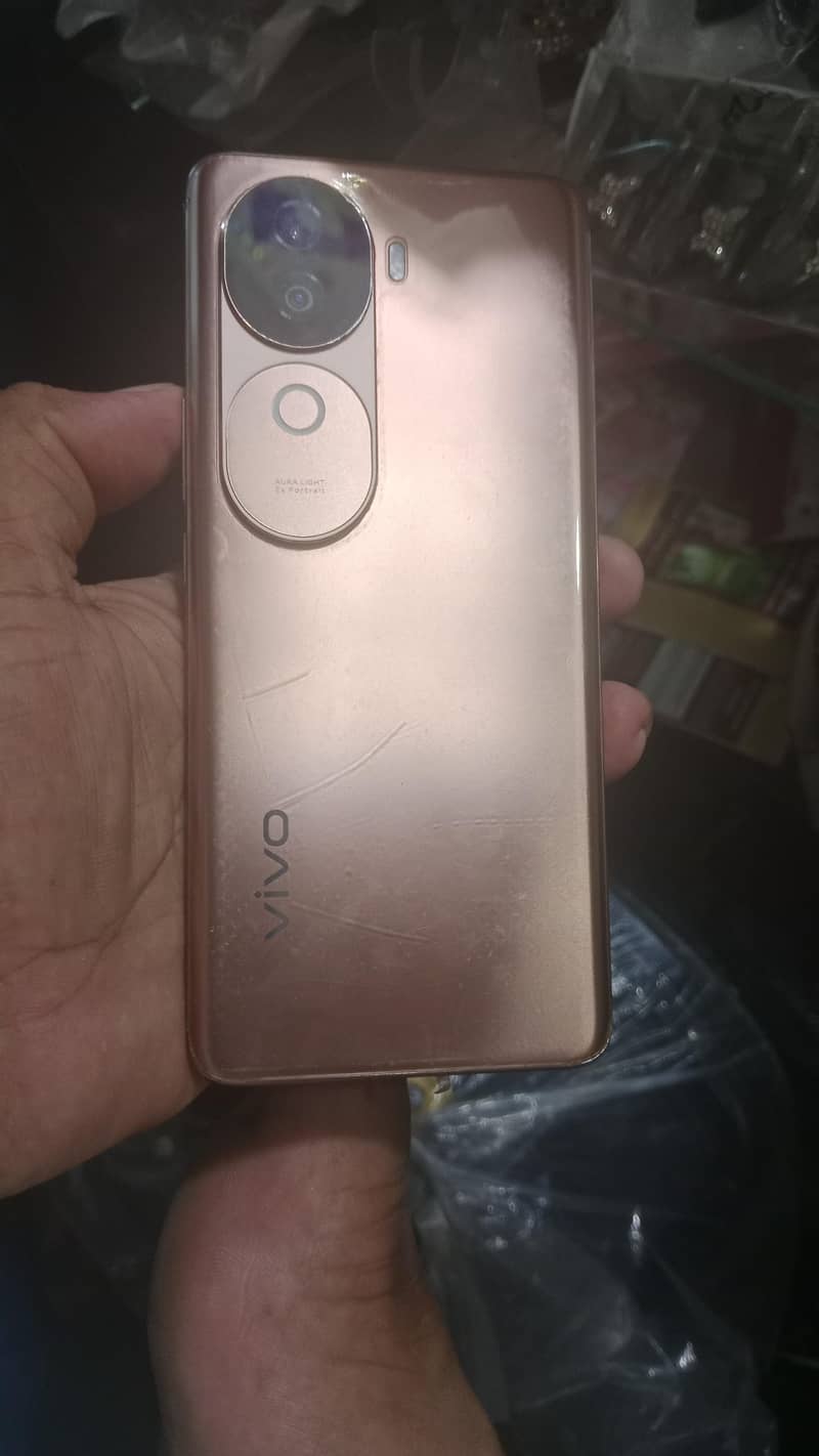 V40E 5G 2