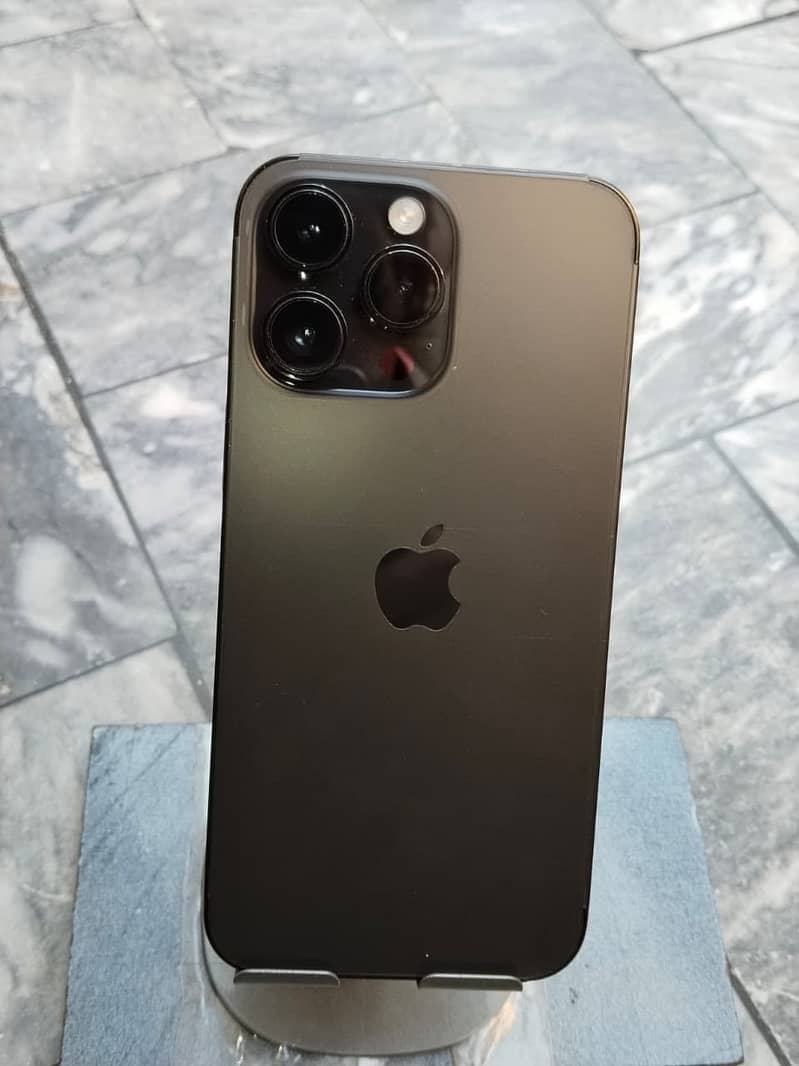 Apple iPhone 14 Pro Max 0