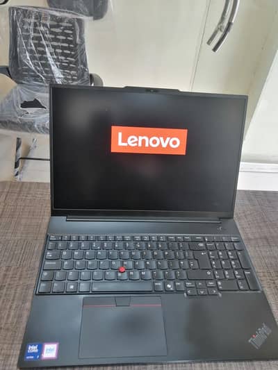 Lenovo ThinkPad E16 Core Ultra 7 255H – 16GB/512GB SSD