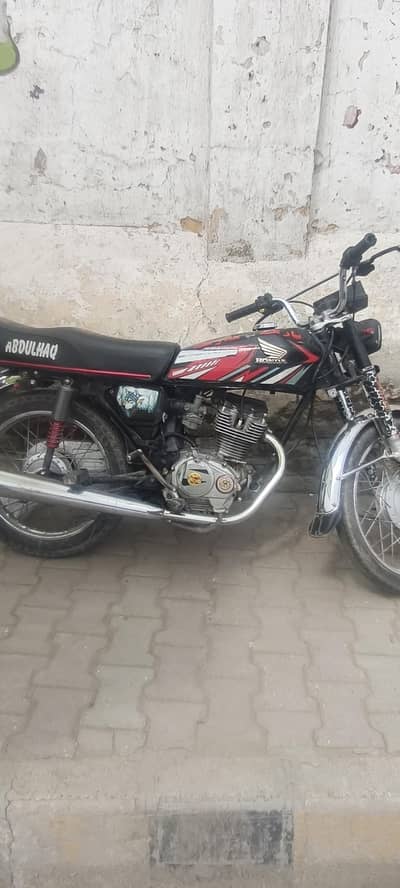 Honda 125 modal 11