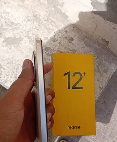 Realme 12 Plus