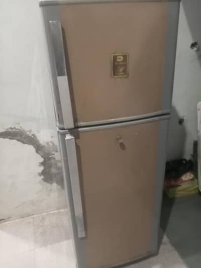 Dawlance fridge sell