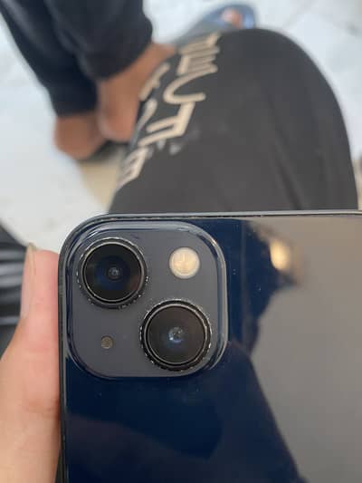 Apple iPhone 13