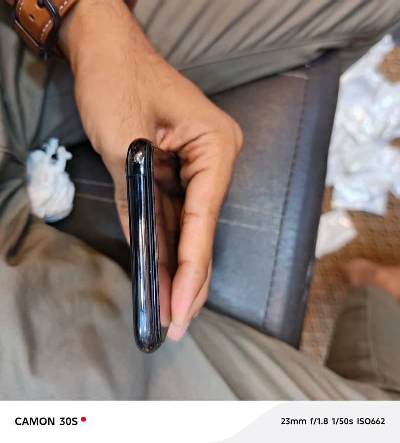 Iphone 11 pro max 3