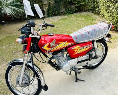 Honda CG 125 2021 Model total genuine Bick best for 2022/2023