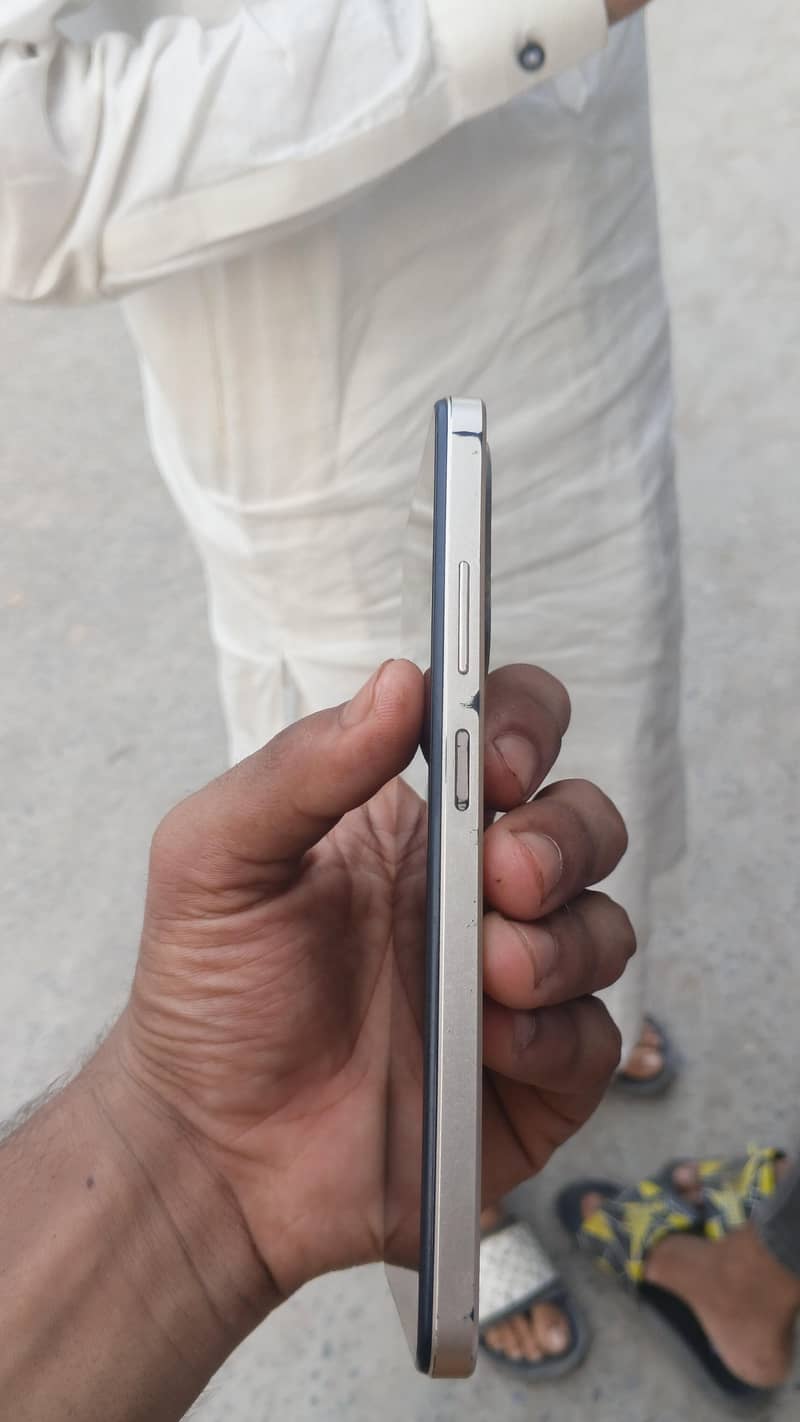 infinix 2