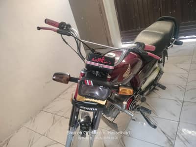 2023 model cd new condition