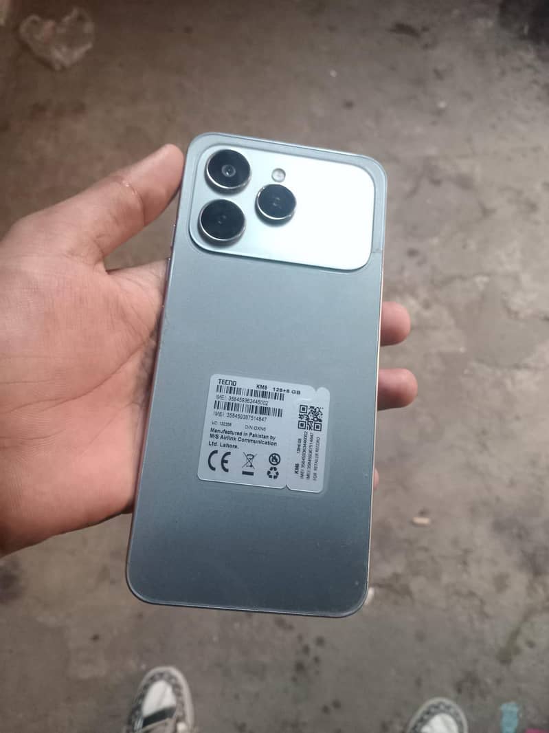 Tecno Spark 4 0