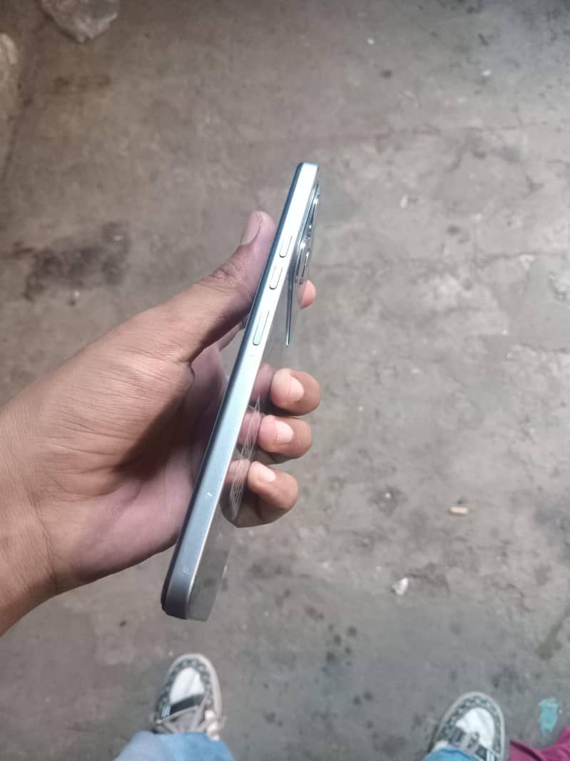 Tecno Spark 4 1