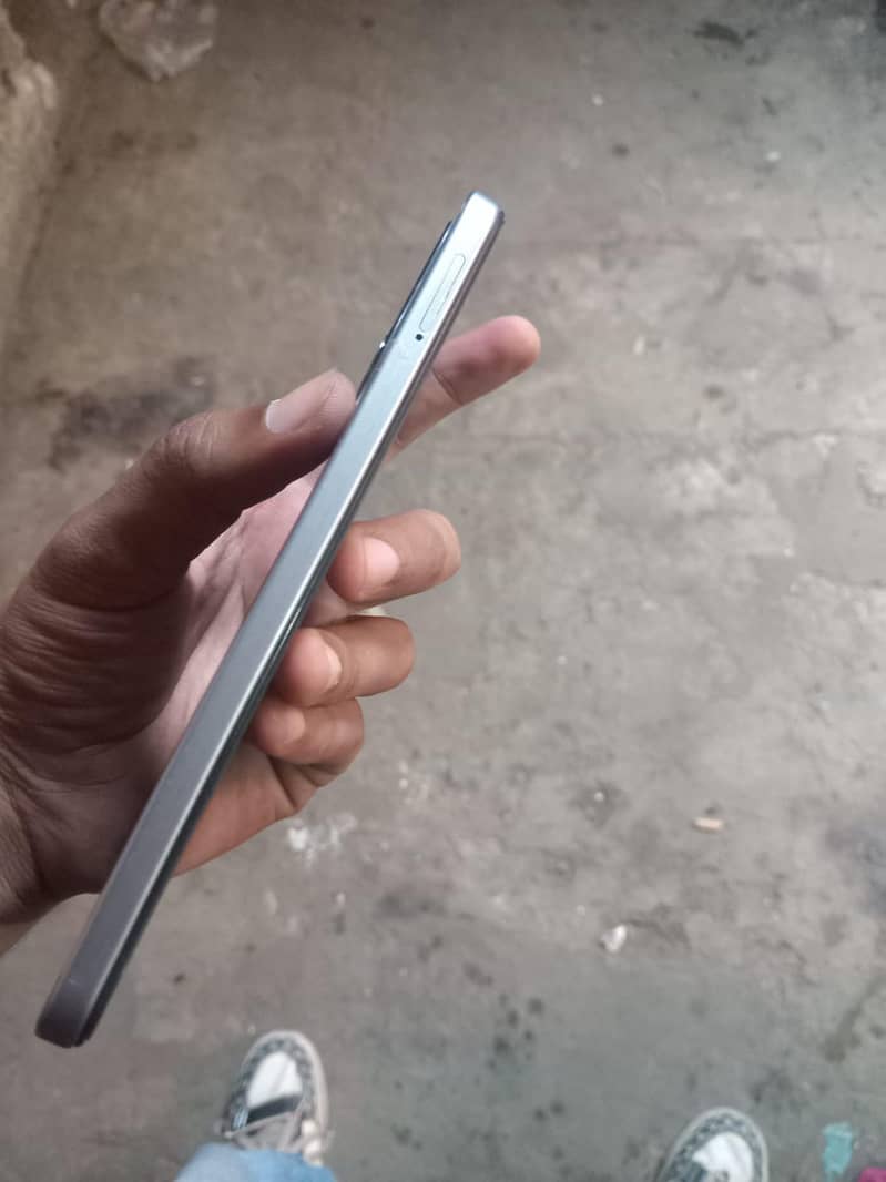 Tecno Spark 4 2