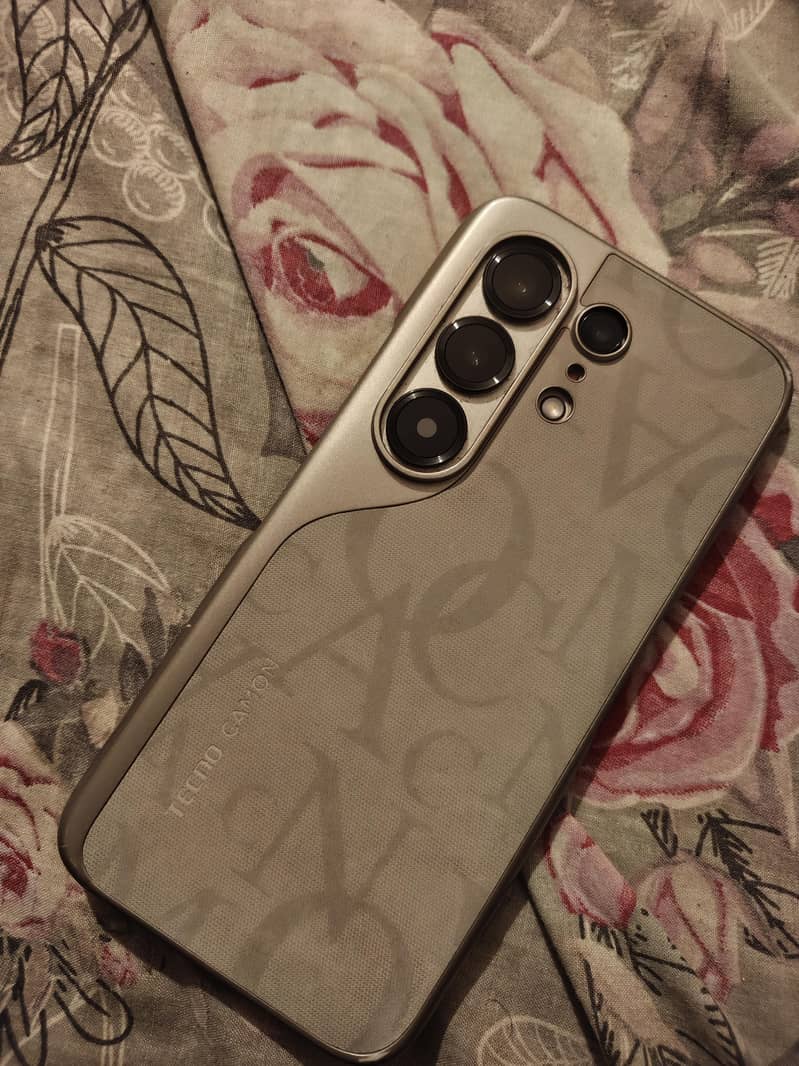 Tecno camon 50 pro 6