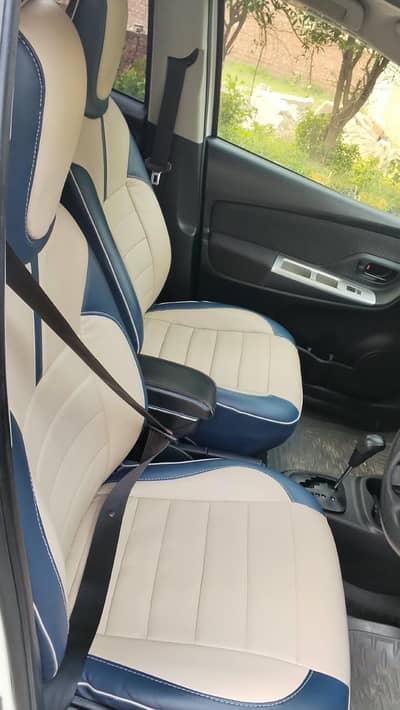 Toyota Vitz 2014