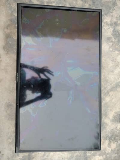 Nobel LCD 32 inch