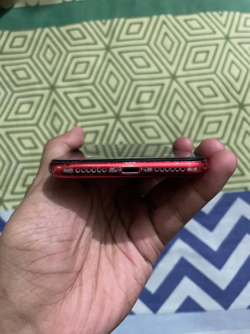 Apple iPhone XR 1