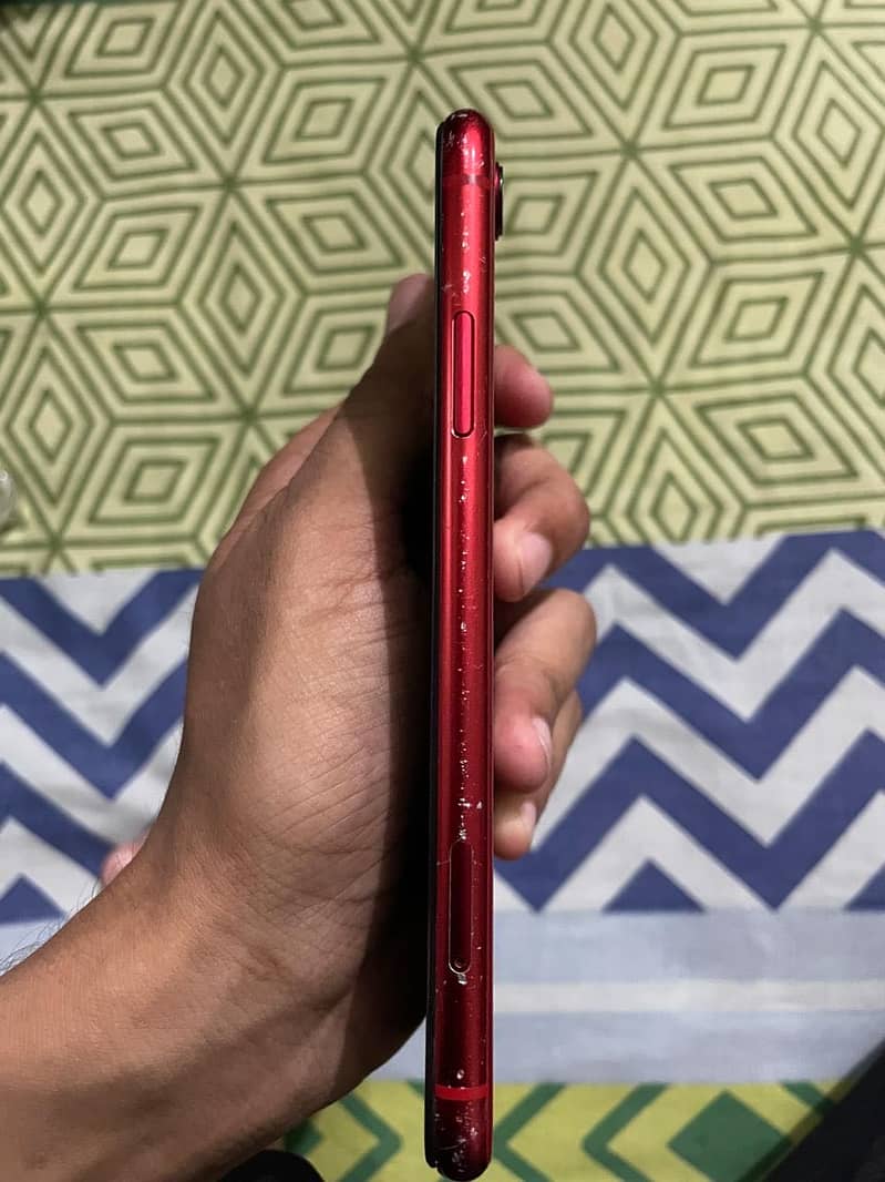 Apple iPhone XR 6