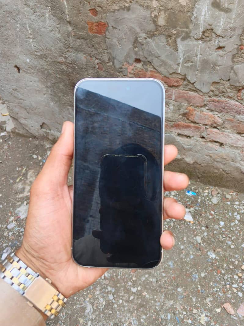 Apple iPhone 14 Pro Max 0
