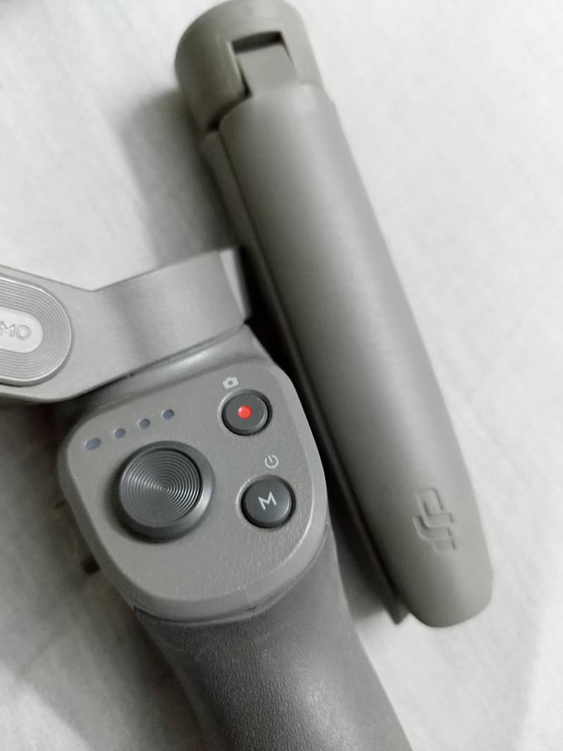 DJI MIMO Osmo Mobile 3 1