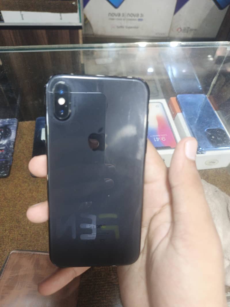 Apple iPhone X 2
