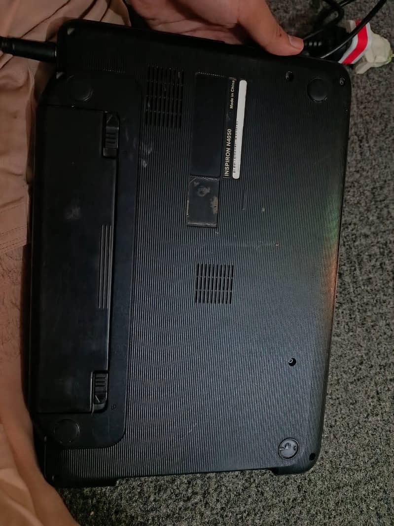 Dell n4050 4