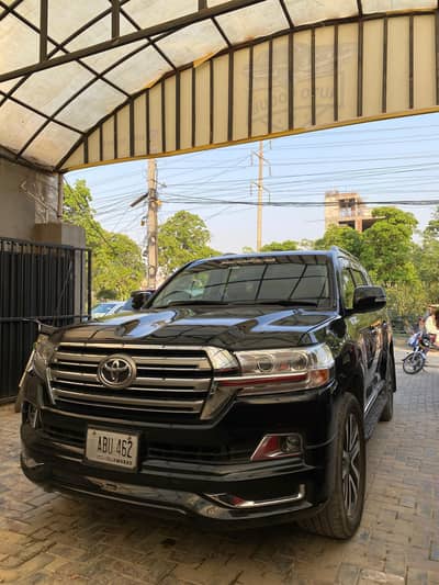 Toyota Land Cruiser 2012