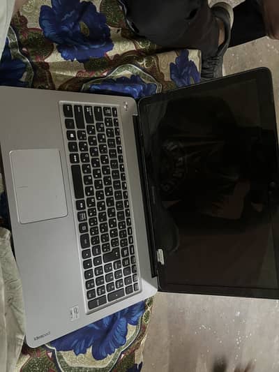 Lenovo ideapad core i3