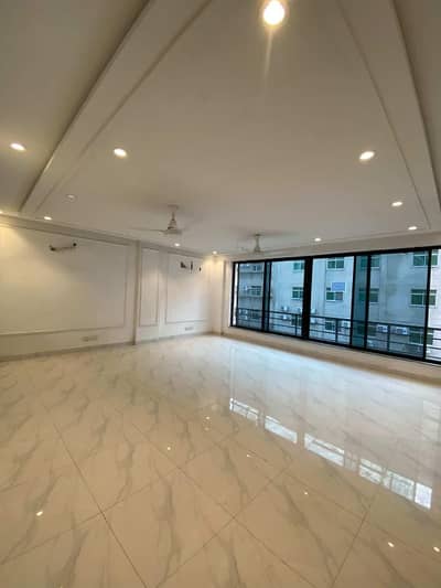 Offices And Commercial Hall For Rent In Bahria Town Lahore