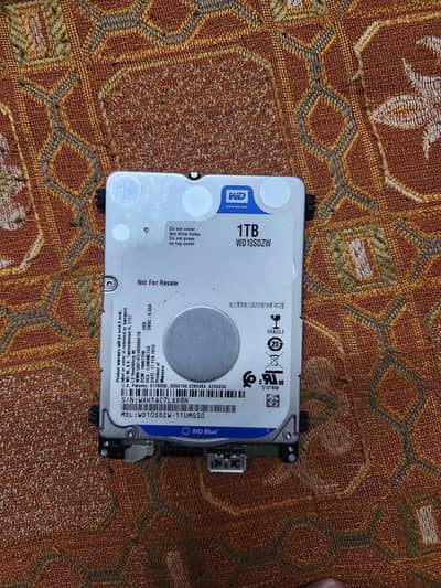 Portable 1 TB WD Hard Disk