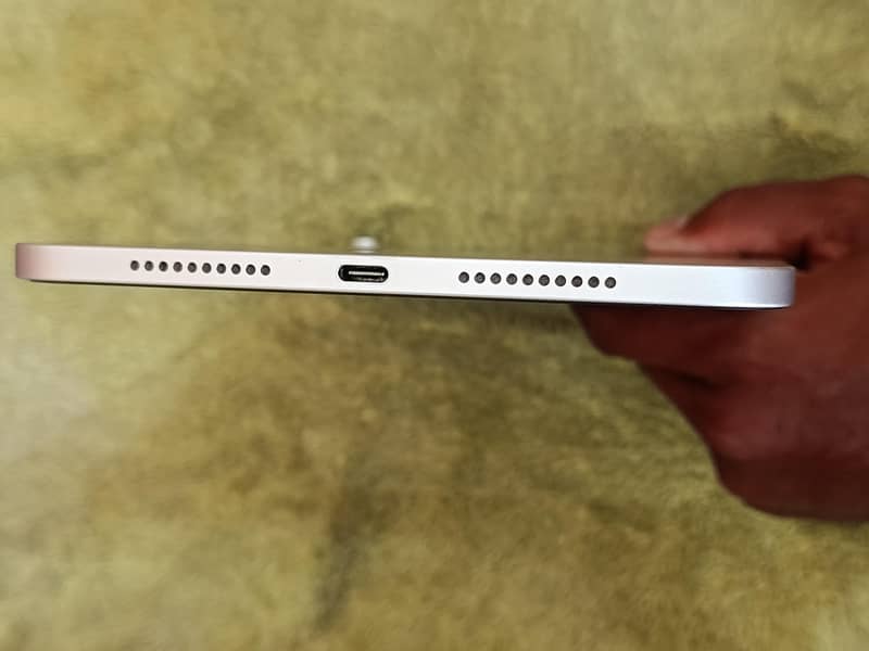 iPad mini (6th generation) 3