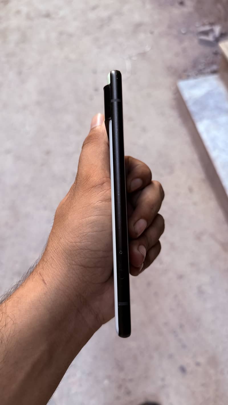 Google pixel 6 4