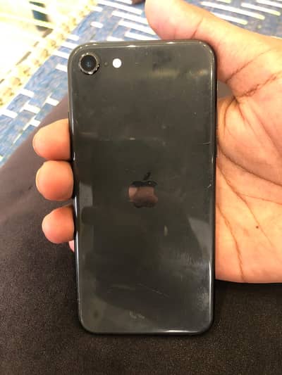 Apple iPhone SE