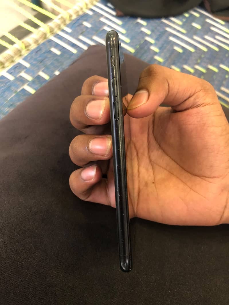 Apple iPhone SE 2