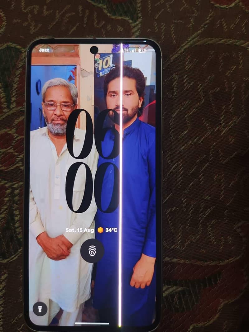Google Pixel 8 1