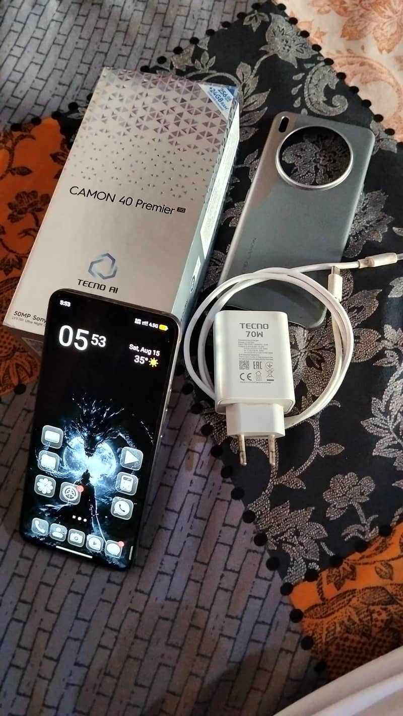 Tecno CAMON 40 Premier 6