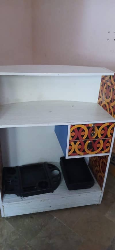 Office Counter with chair