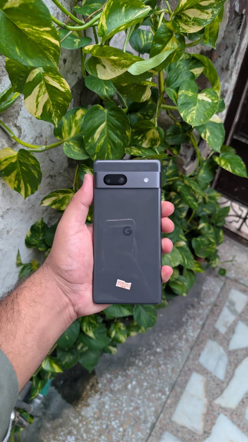 Google Pixel 7a 1
