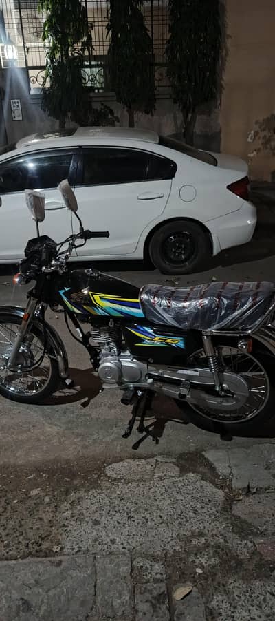 Honda CG 125 | 350 KM Use | Only Calls | Urgent Sale