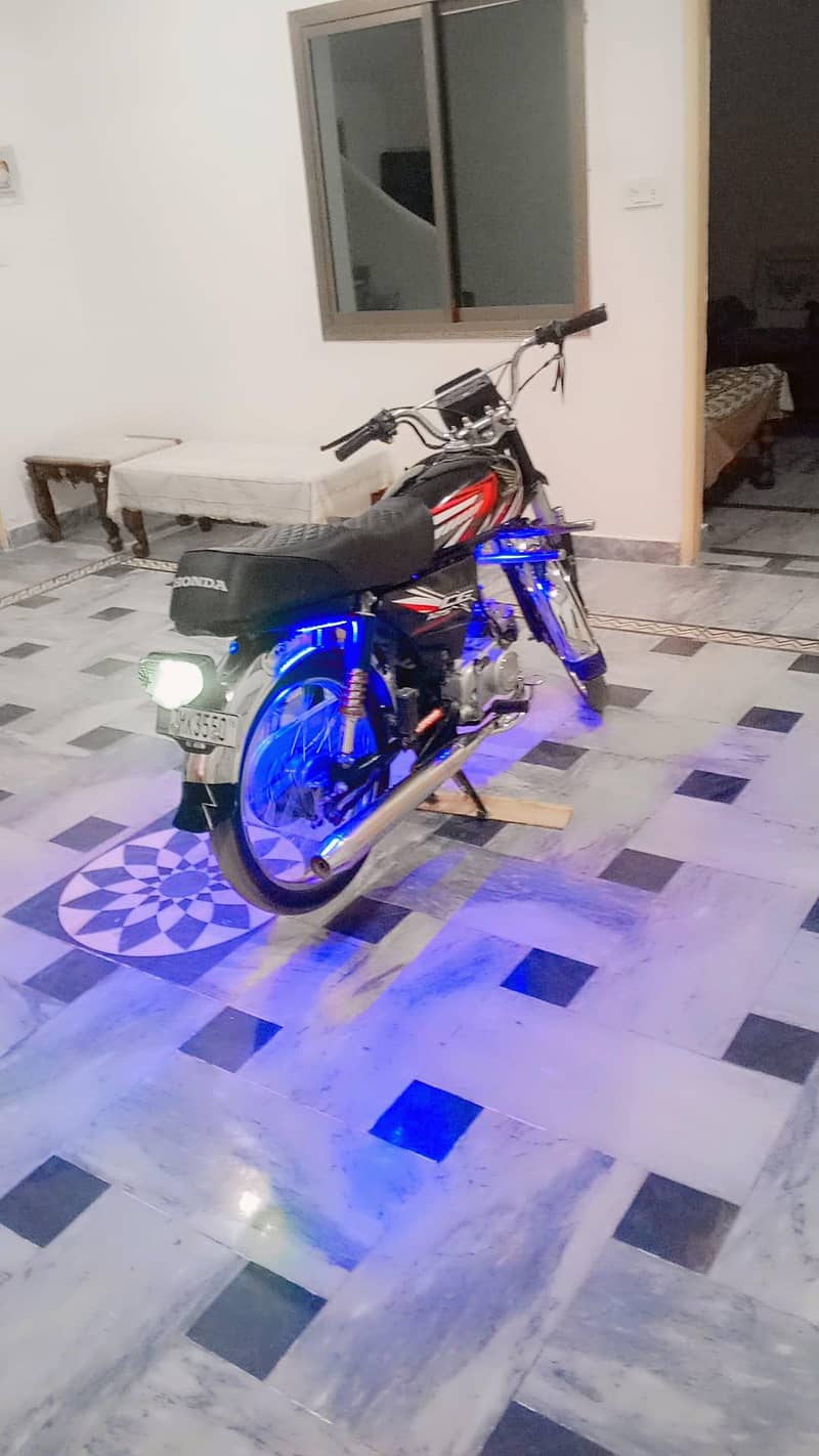 mandra gujarkhan 4