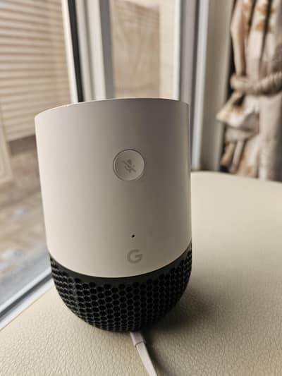 Google Home Smart Speaker (1st Gen) – Smart Hub & Bluetooth