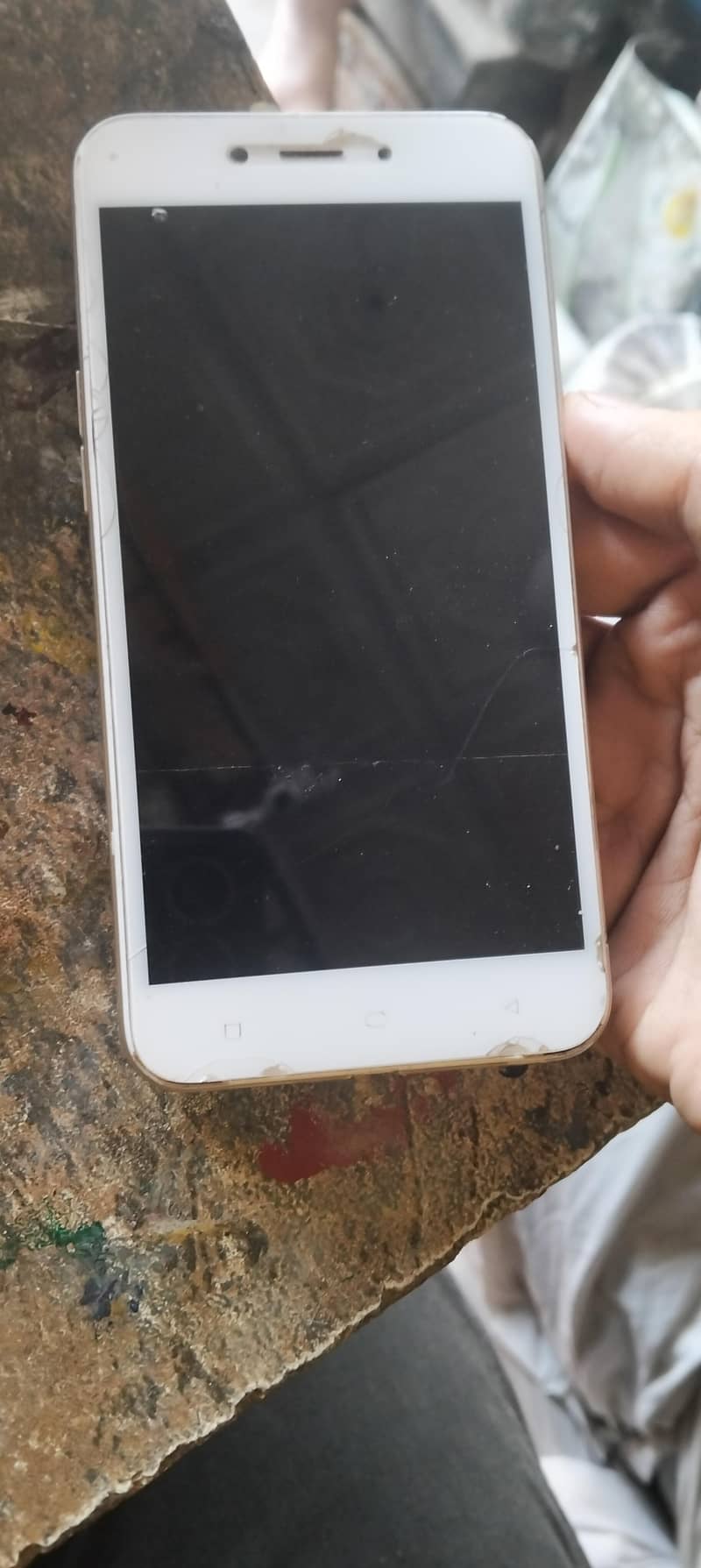 OPPO A71 3