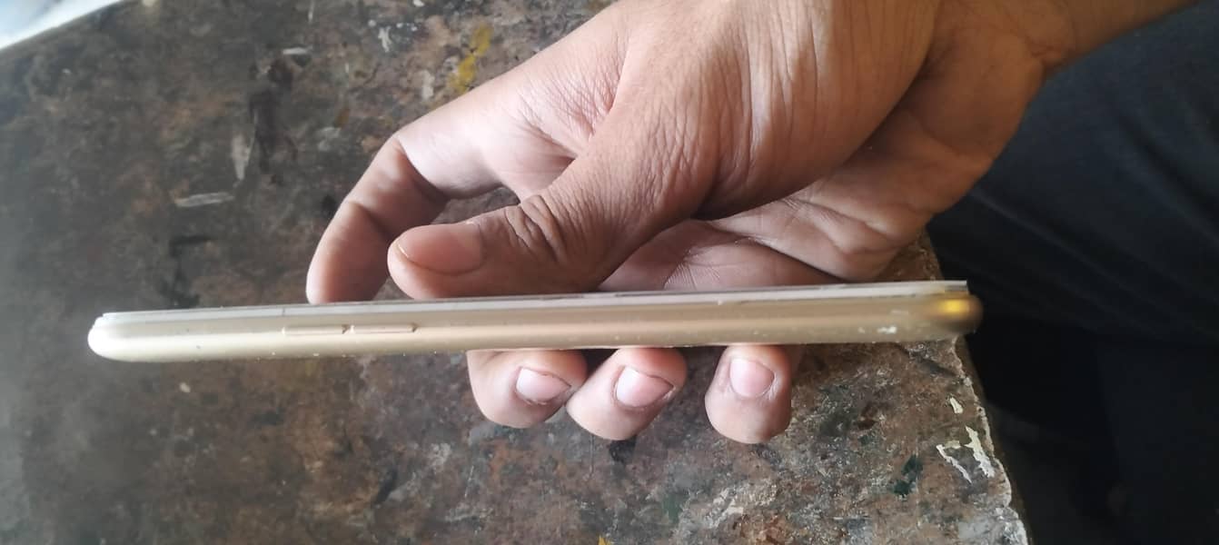 OPPO A71 4