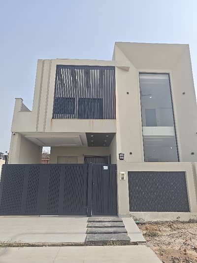 Dha Multan Sector V 8 Marla House For Rent Available
