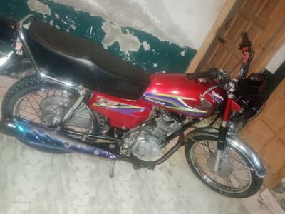 Honda 125 Rawalpindi number ha